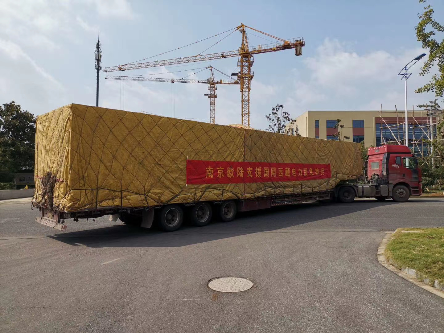 歐陸電氣是怎么做到10天一萬套光伏控制逆變一體機